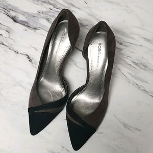 BCBGeneration Gray & Black Heel shoes